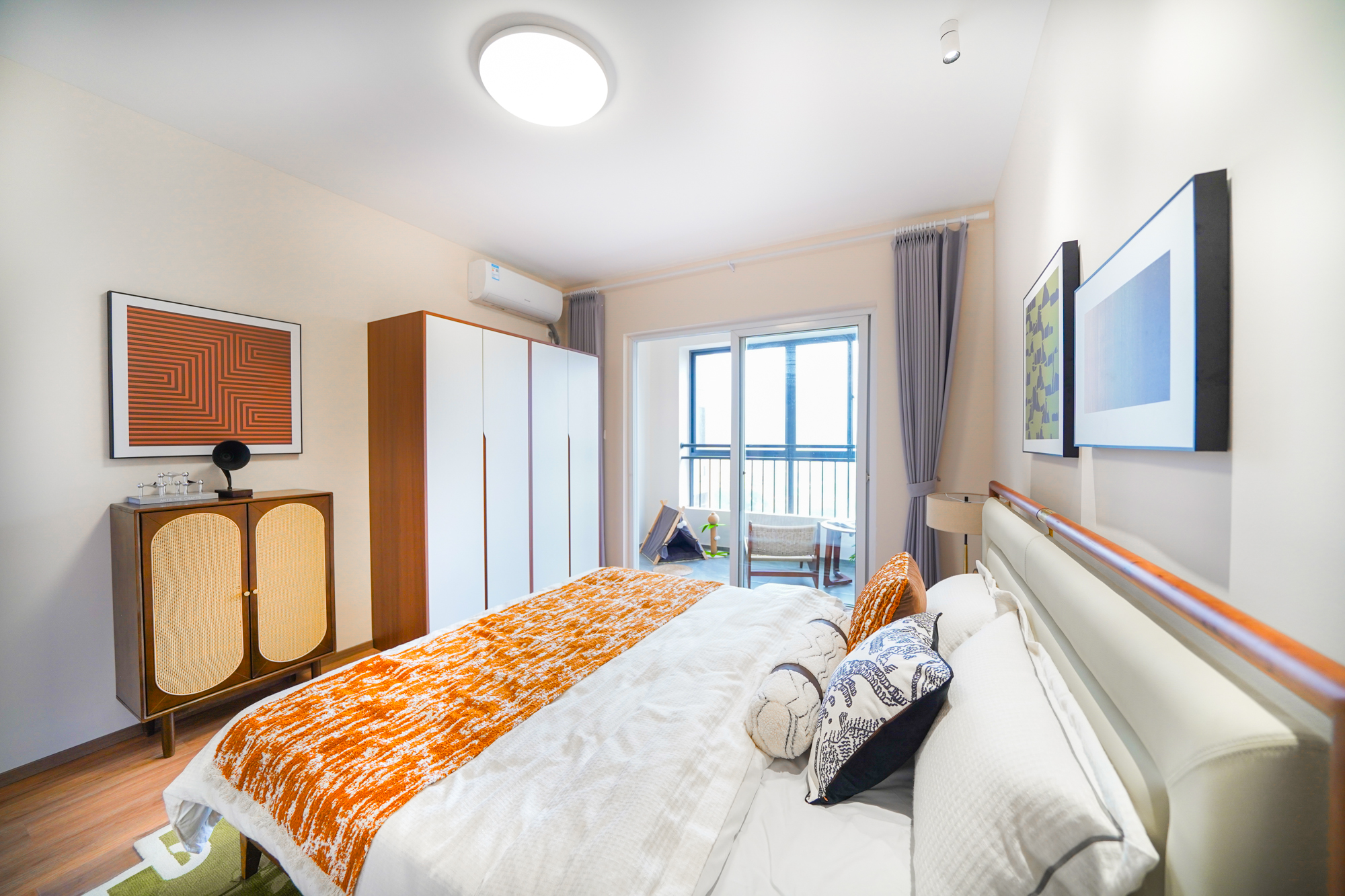 4室2厅1厨2卫2阳 · 双湖新城四区