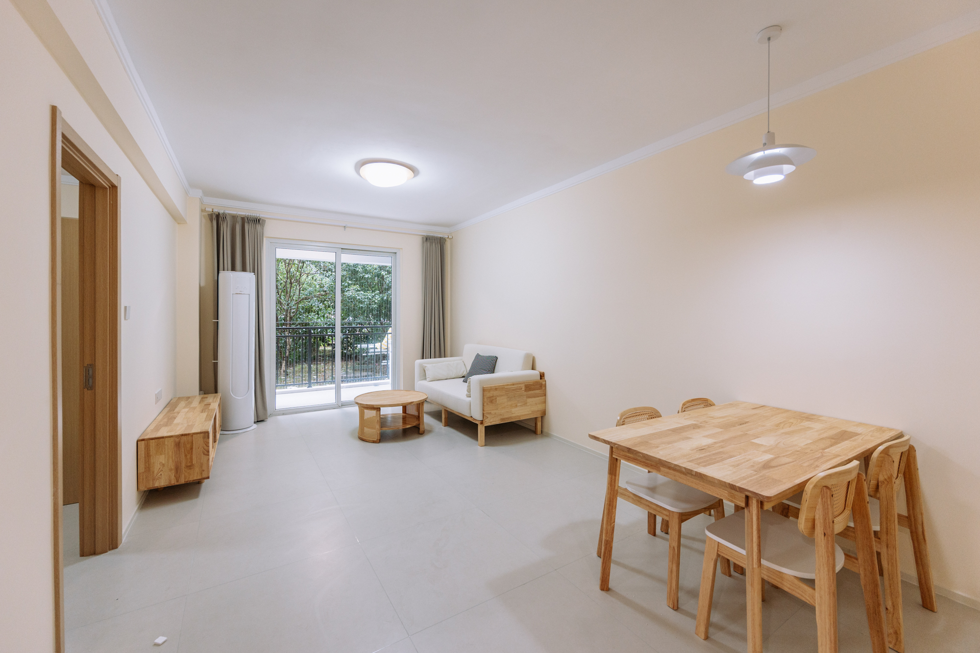 2室2厅1阳1厨1卫 · 浦新小区