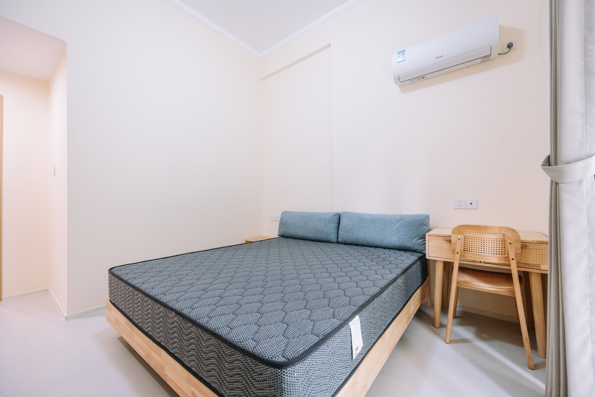 3室2厅2阳1厨1卫 · 浦新小区