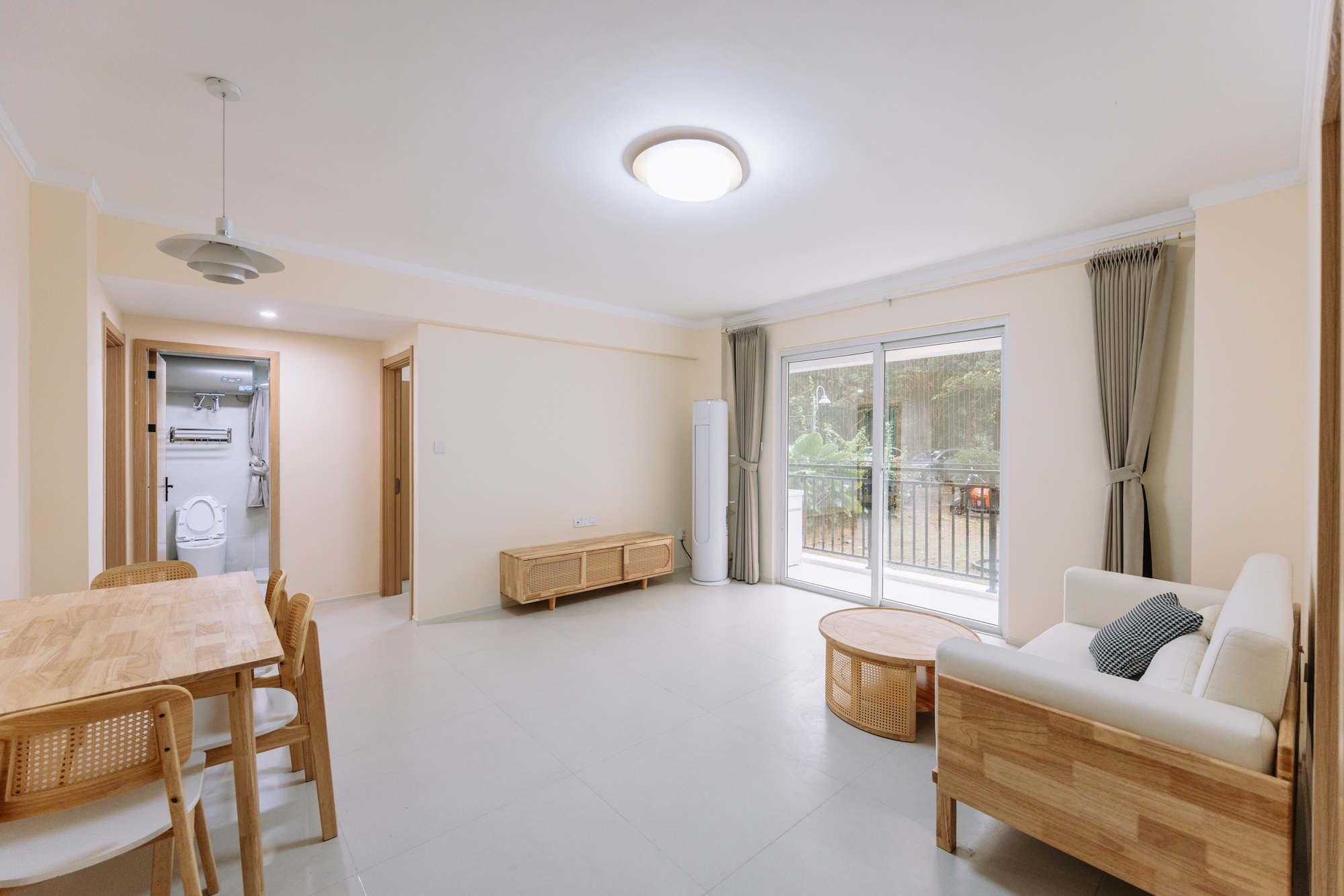 2室2厅2阳1厨1卫 · 浦新小区