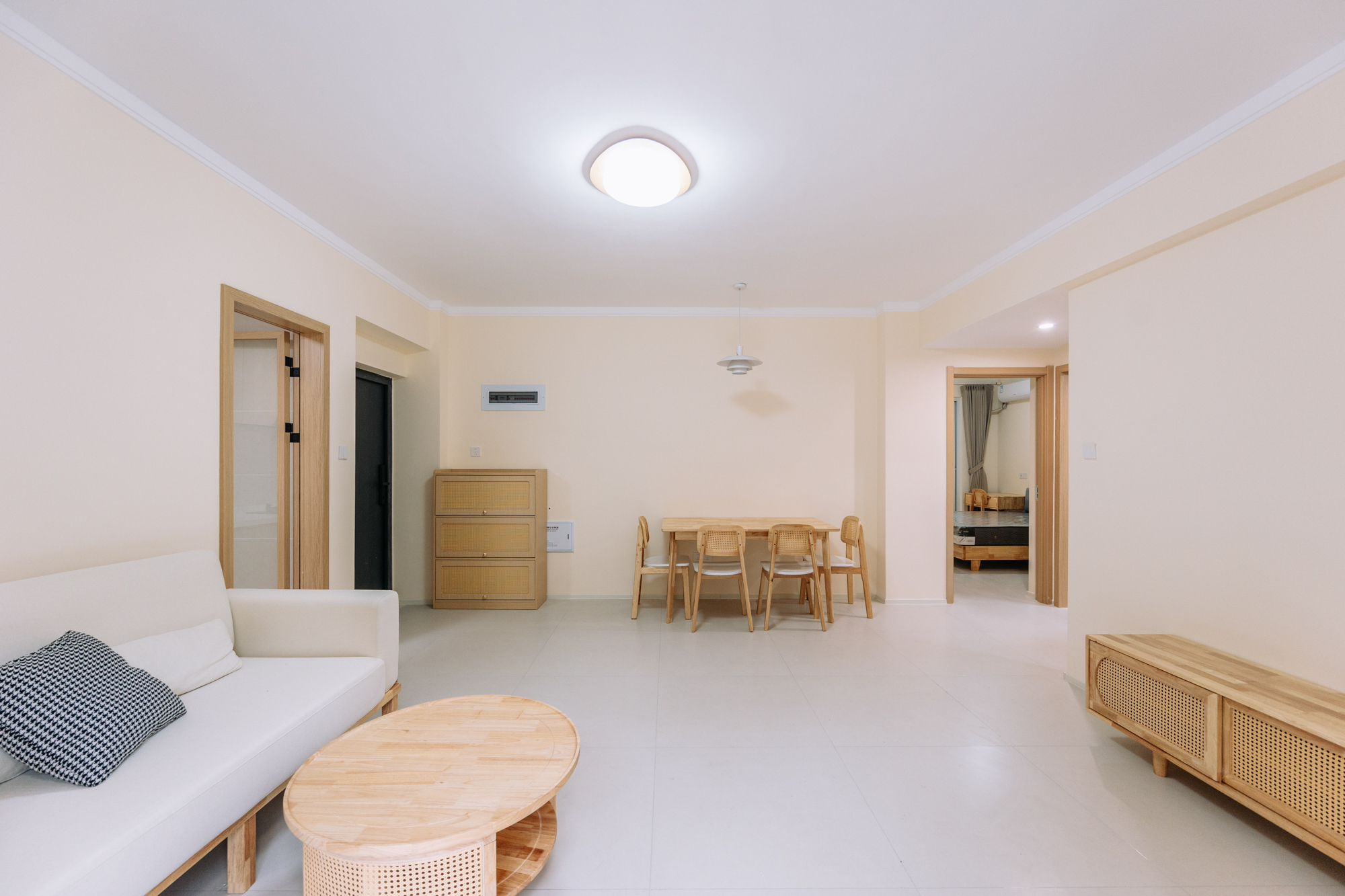 2室2厅2阳1厨1卫 · 浦新小区