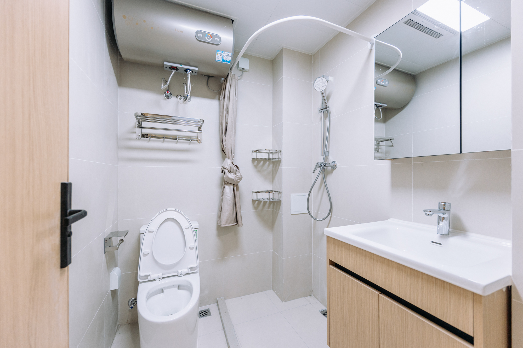 2室2厅2阳1厨1卫 · 浦新小区