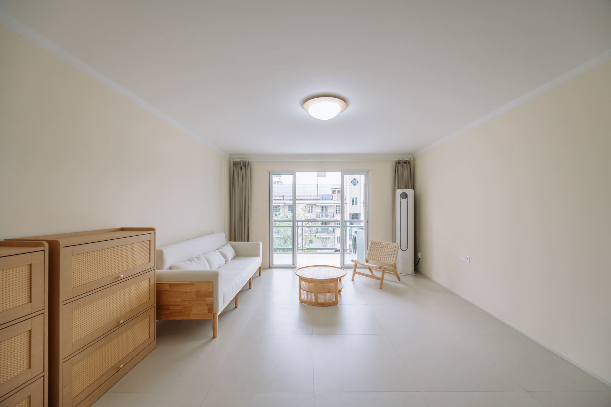 2室2厅1厨2卫3阳 · 盛世星城