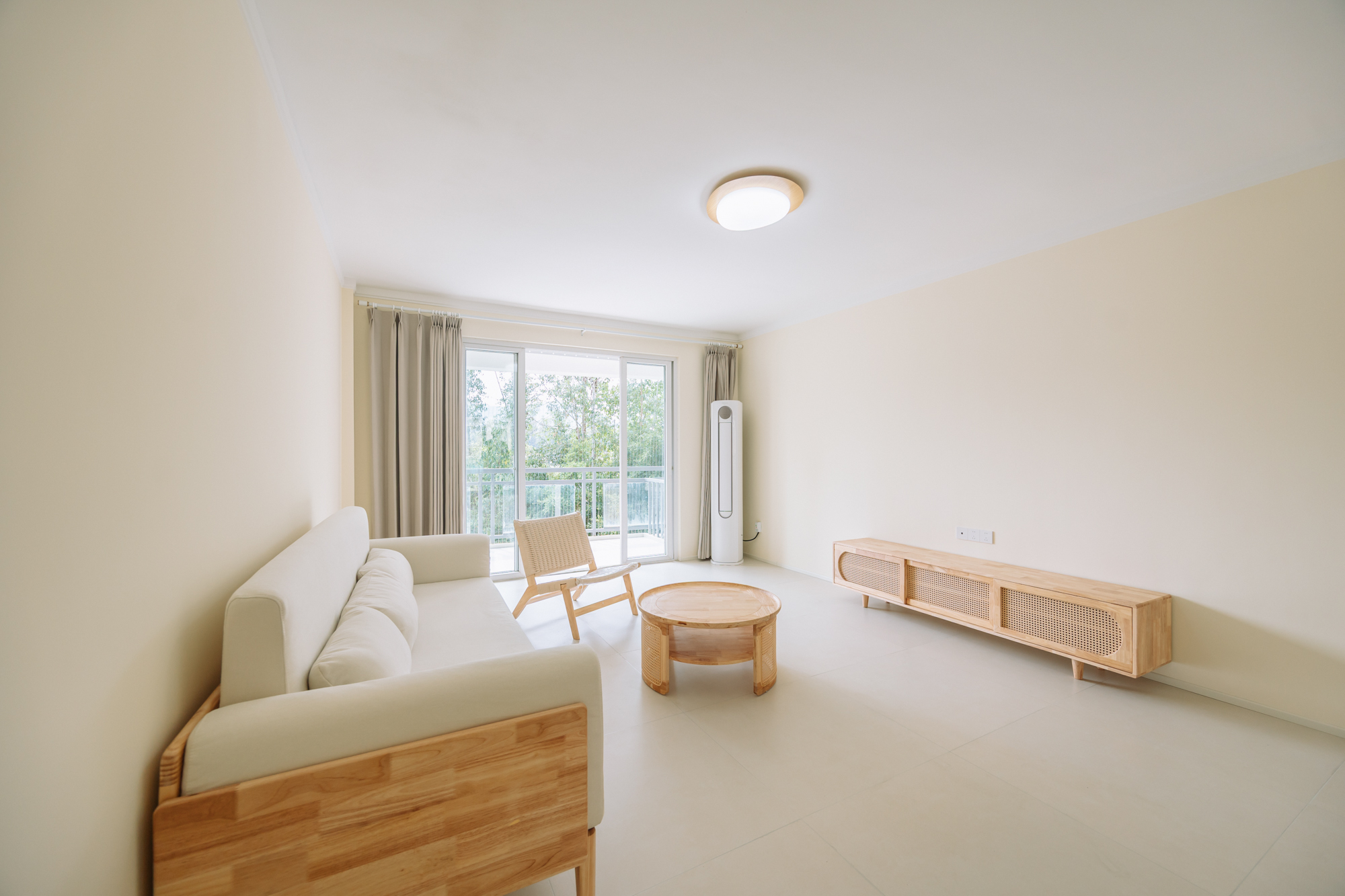 3室2厅1厨2卫3阳