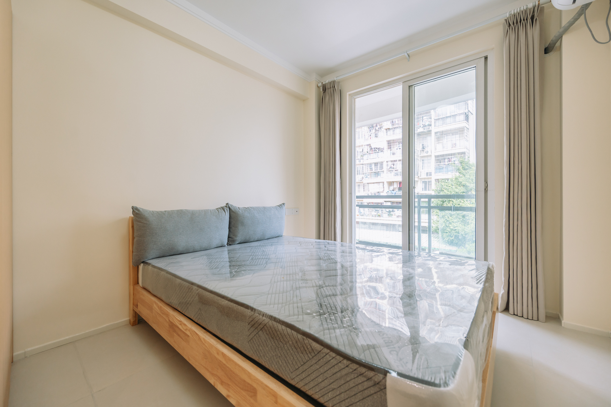 3室2厅1厨2卫2阳 · 盛世星城