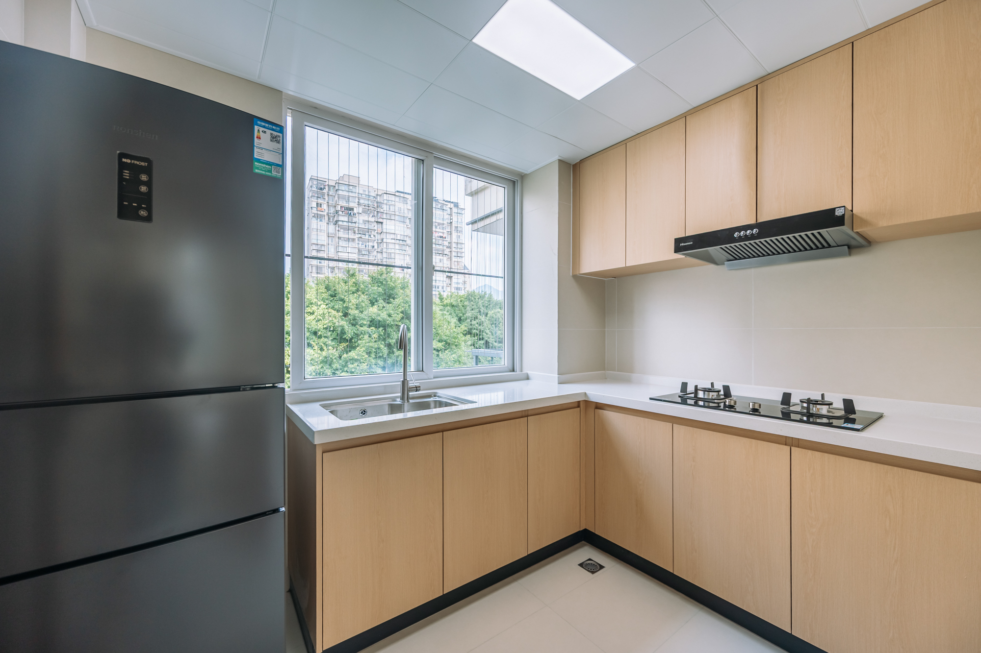 3室2厅1厨2卫2阳 · 盛世星城