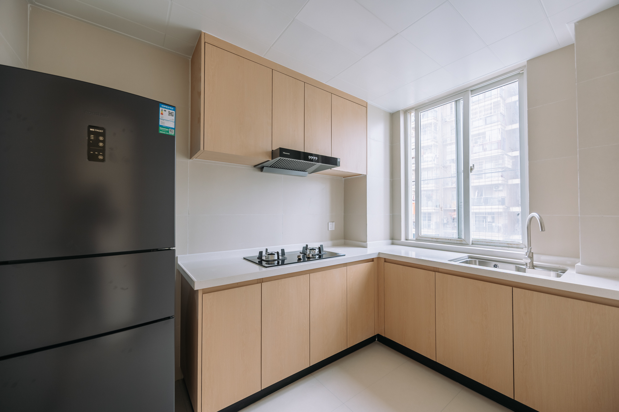 3室2厅1厨2卫1阳 · 盛世星城