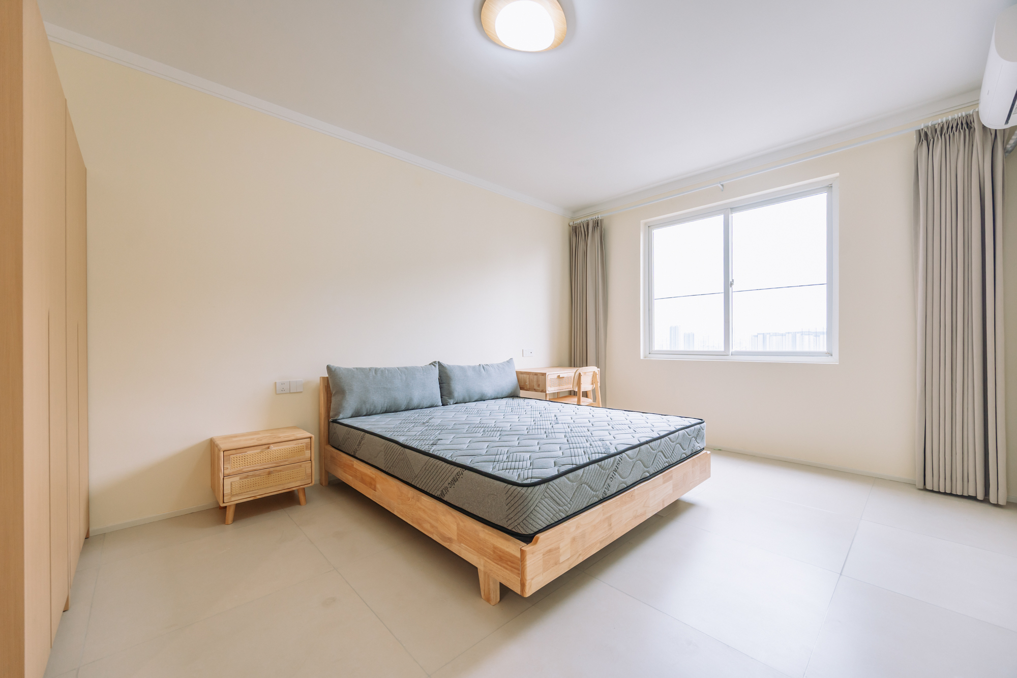 3室2厅1厨2卫1阳 · 盛世星城