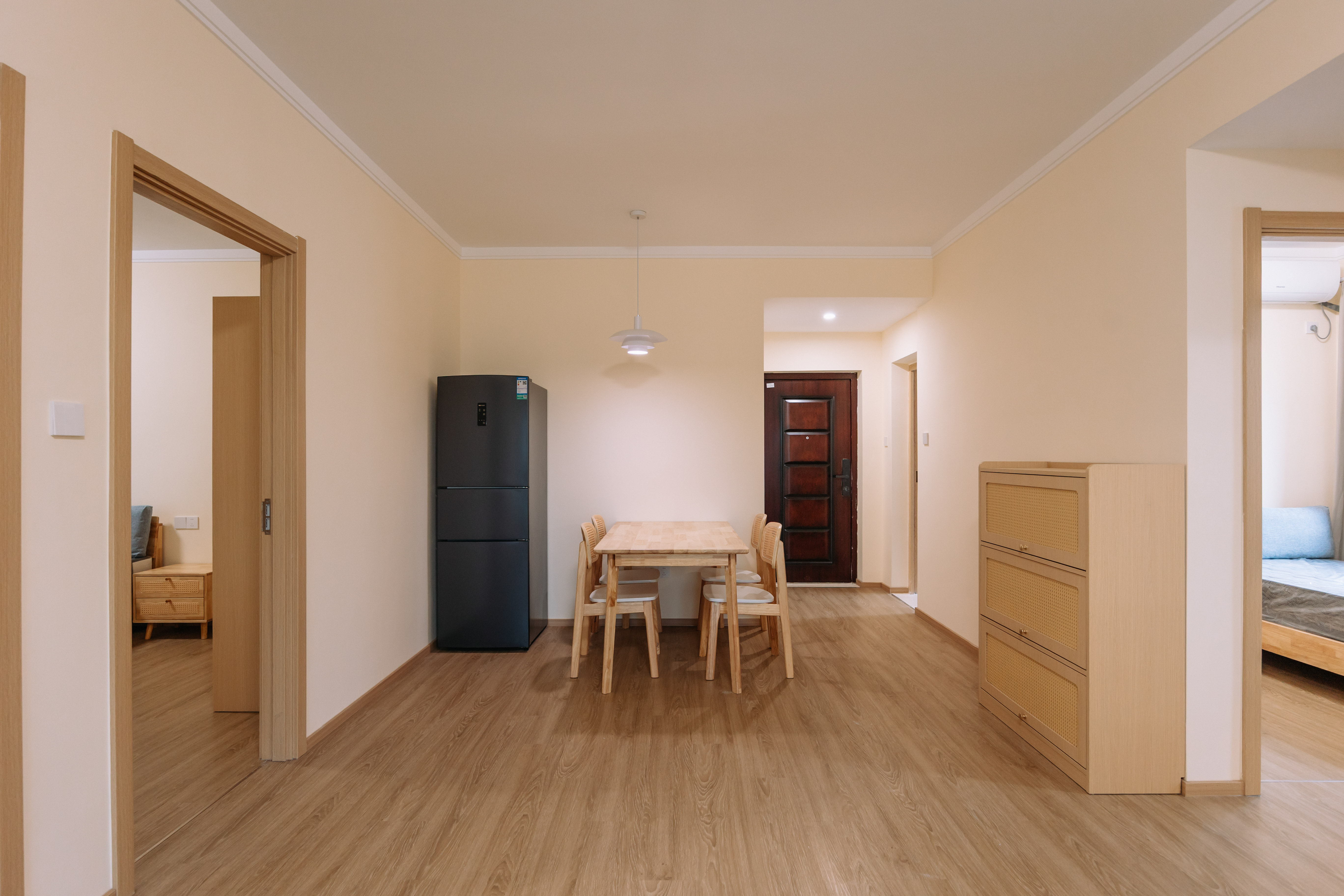 4室2厅2阳1厨2卫 · 凤泽新苑