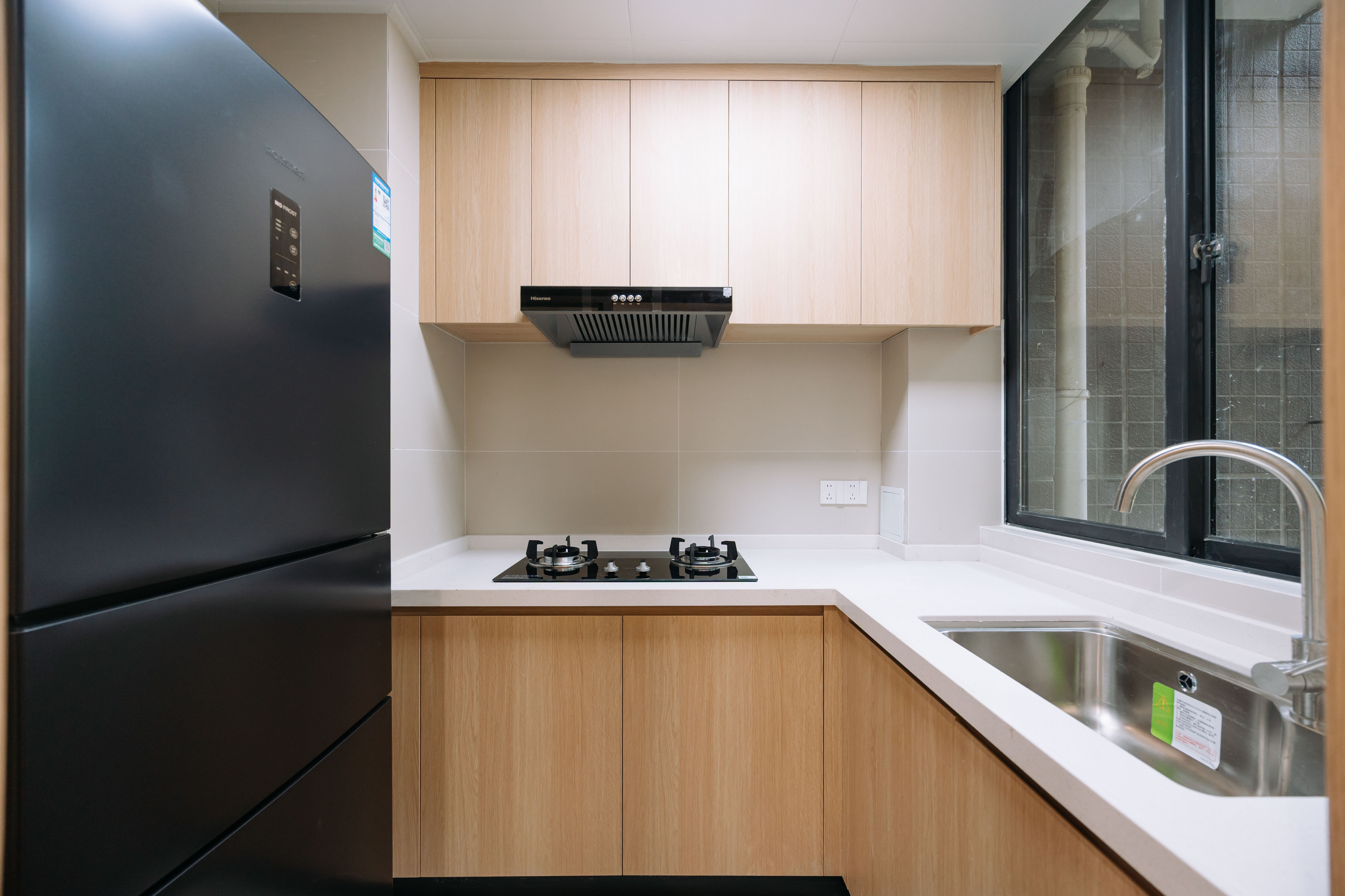 1室1厅1阳1厨1卫 · 金凤新苑