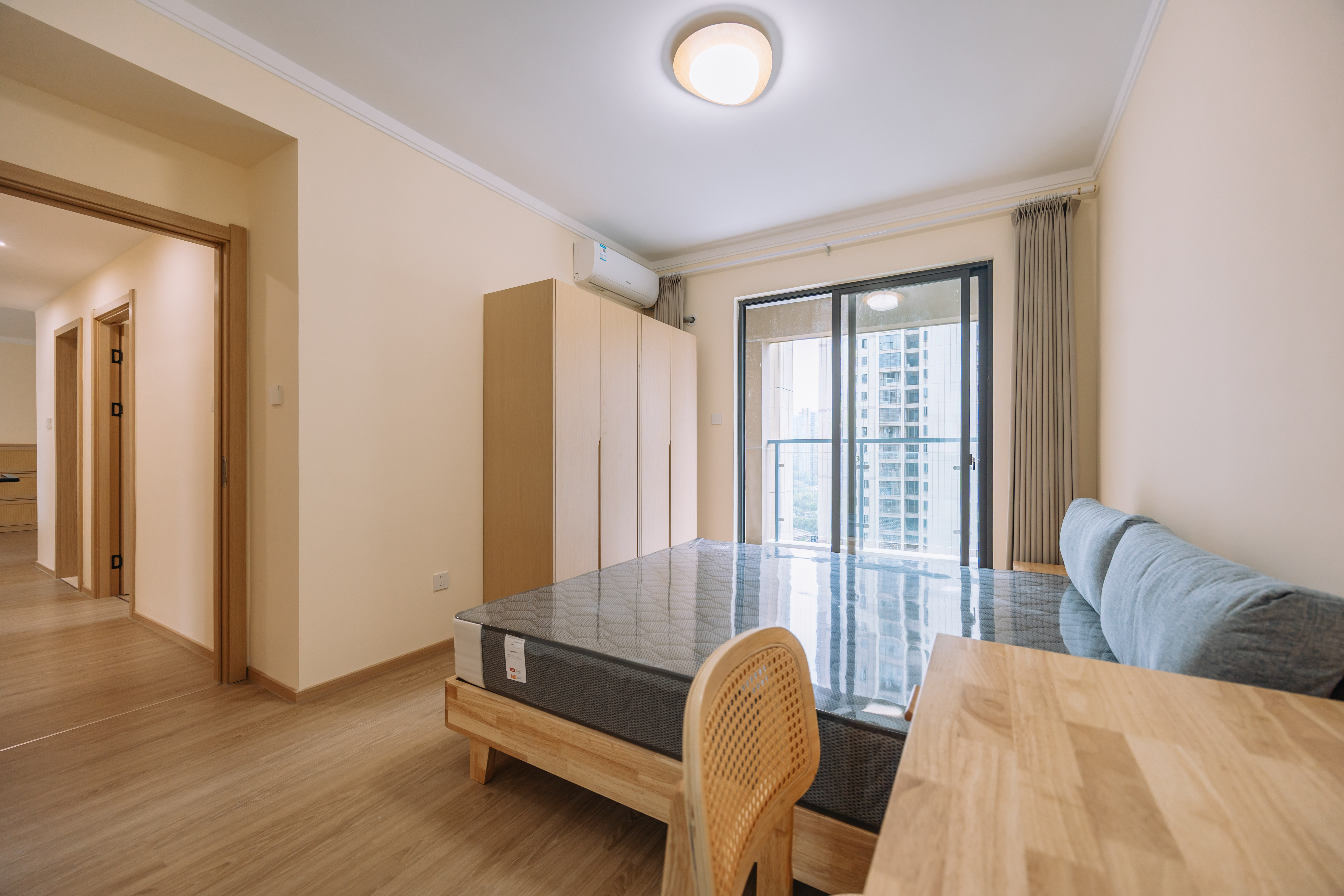 4室2厅2阳1厨2卫 · 金凤新苑