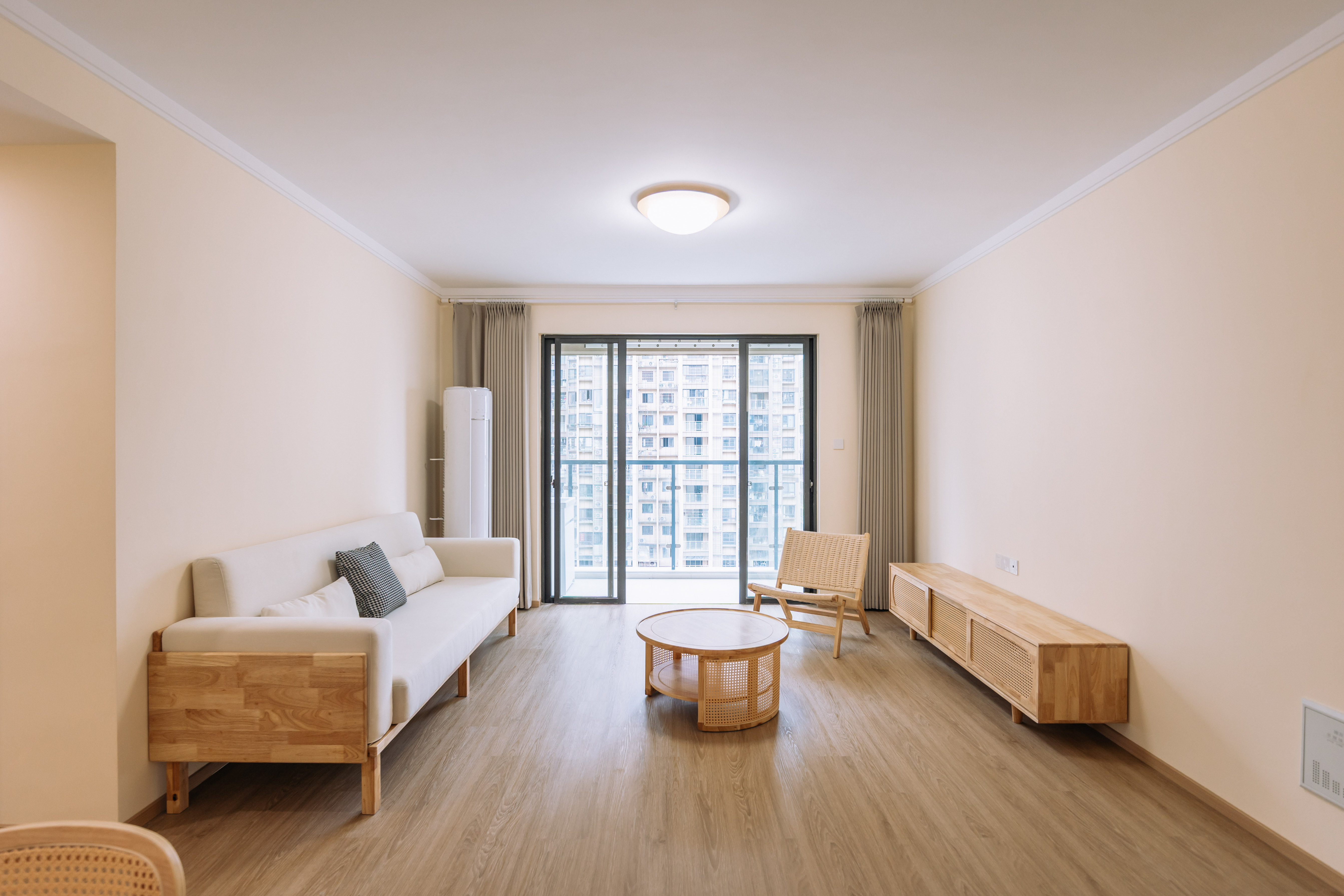 4室2厅2阳1厨2卫 · 金凤新苑