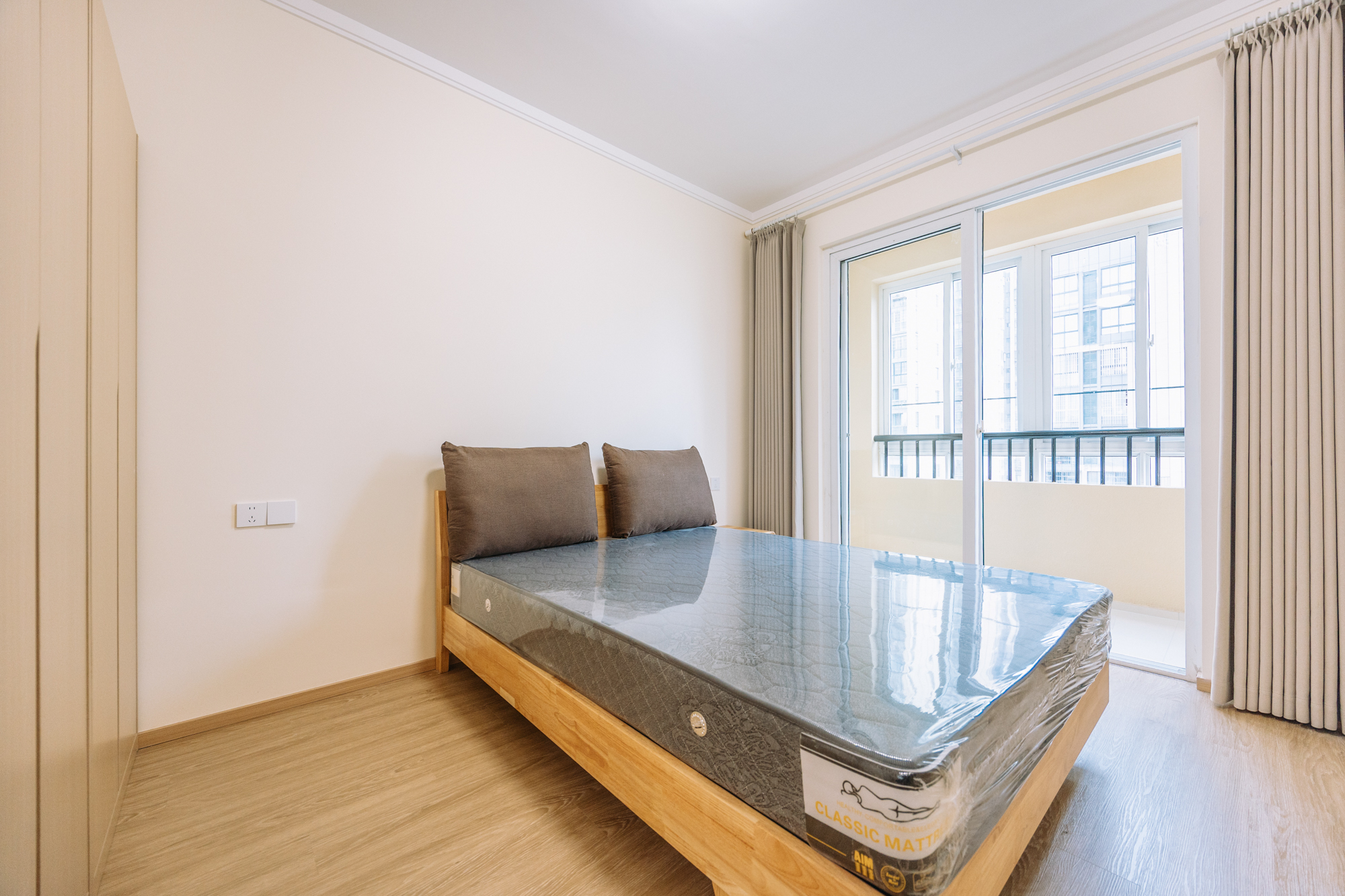 3室2厅2阳1厨2卫 · 后坂新城四区