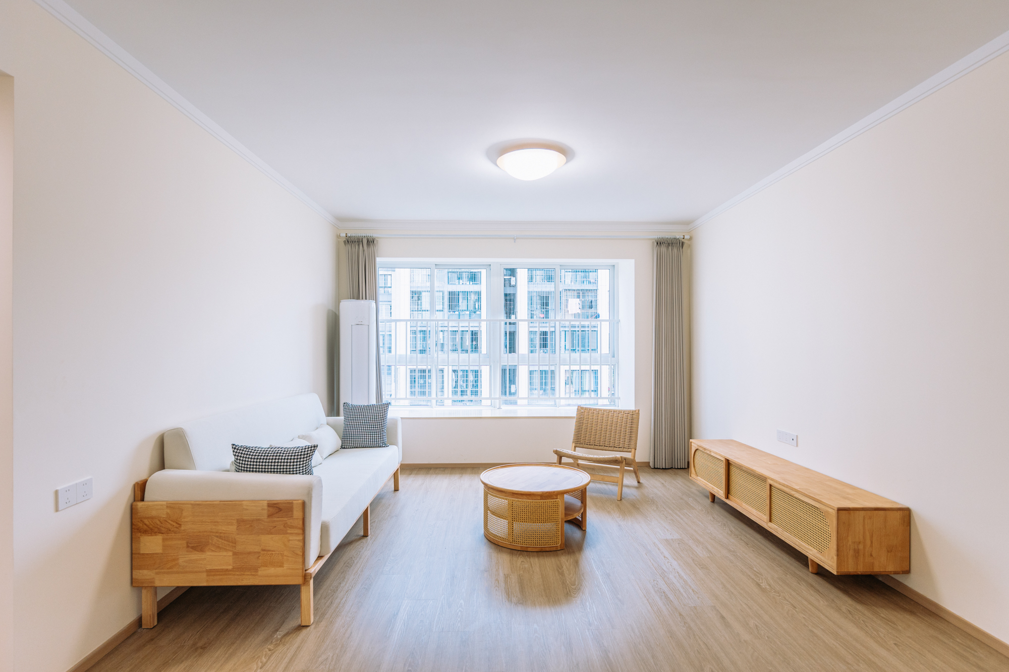 3室2厅2阳1厨2卫 · 后坂新城四区