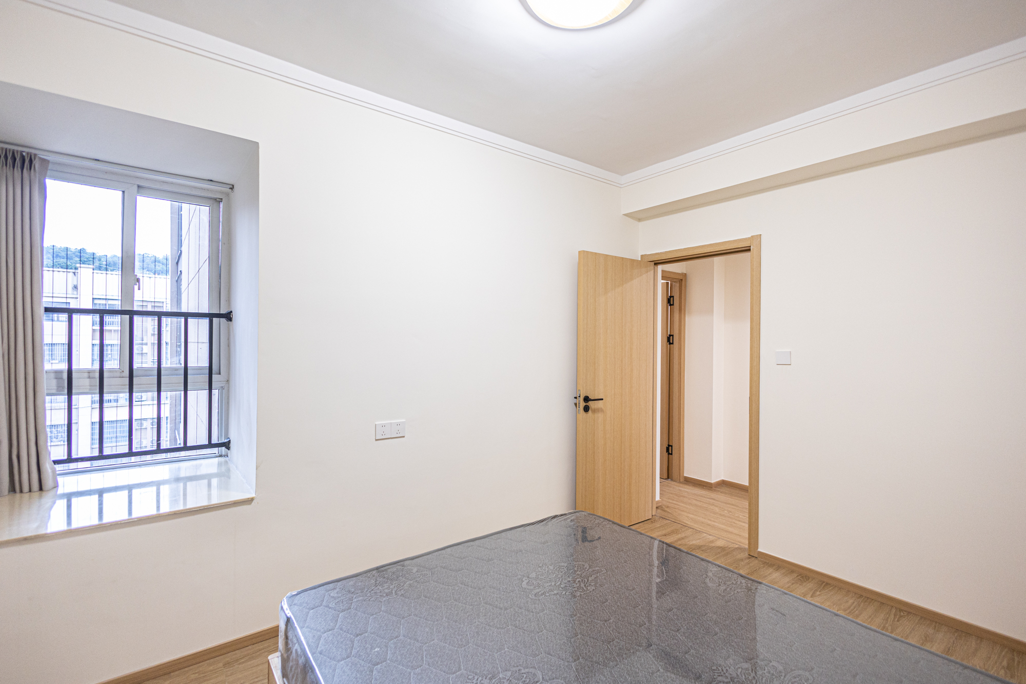 4室2厅2阳1厨2卫 · 迎霞新城