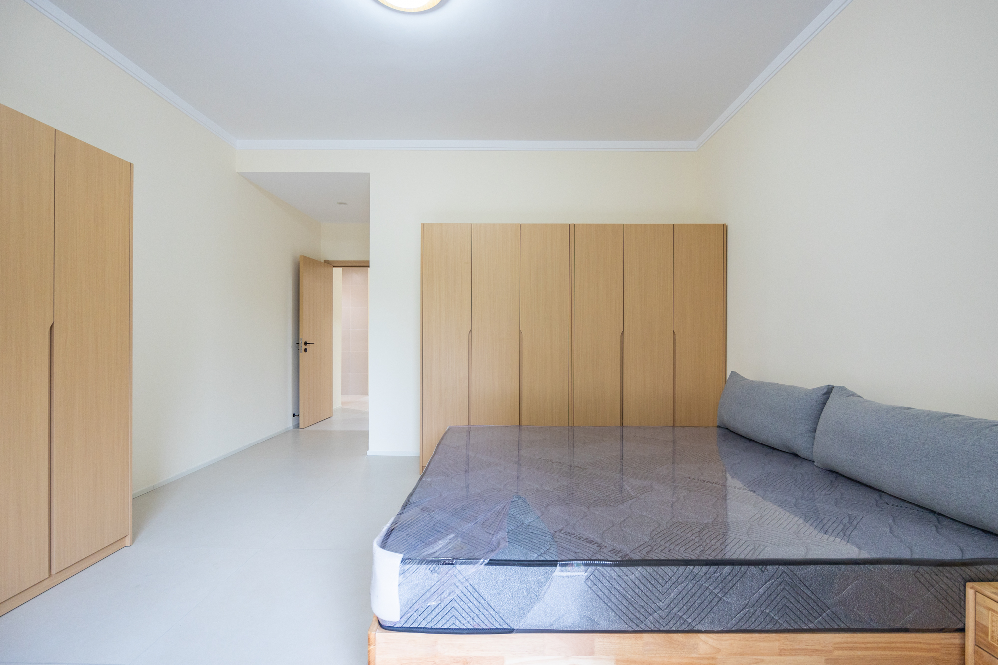 4室2厅1厨2卫2阳 · 官路小区