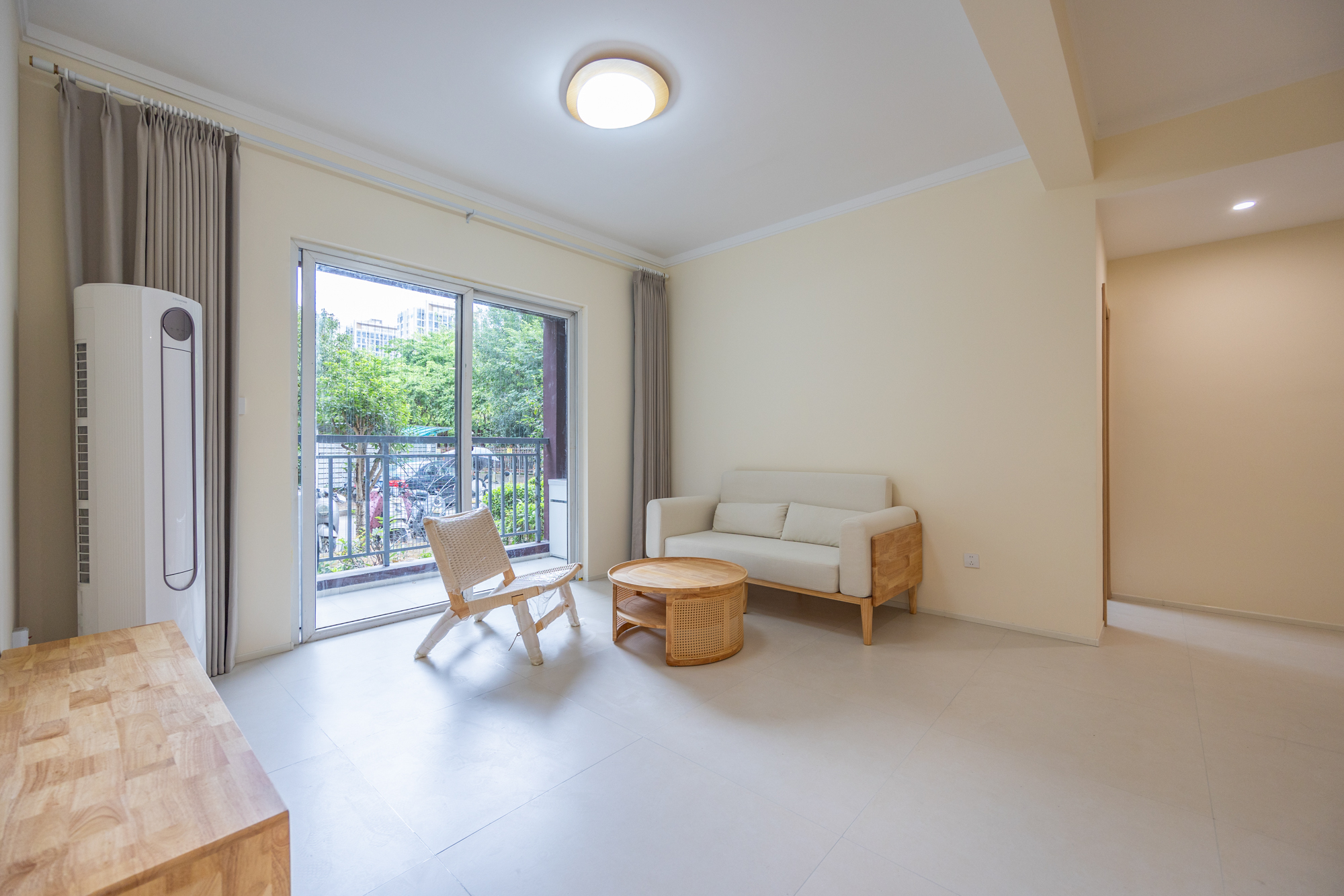 2室2厅1厨1卫2阳 · 官路小区