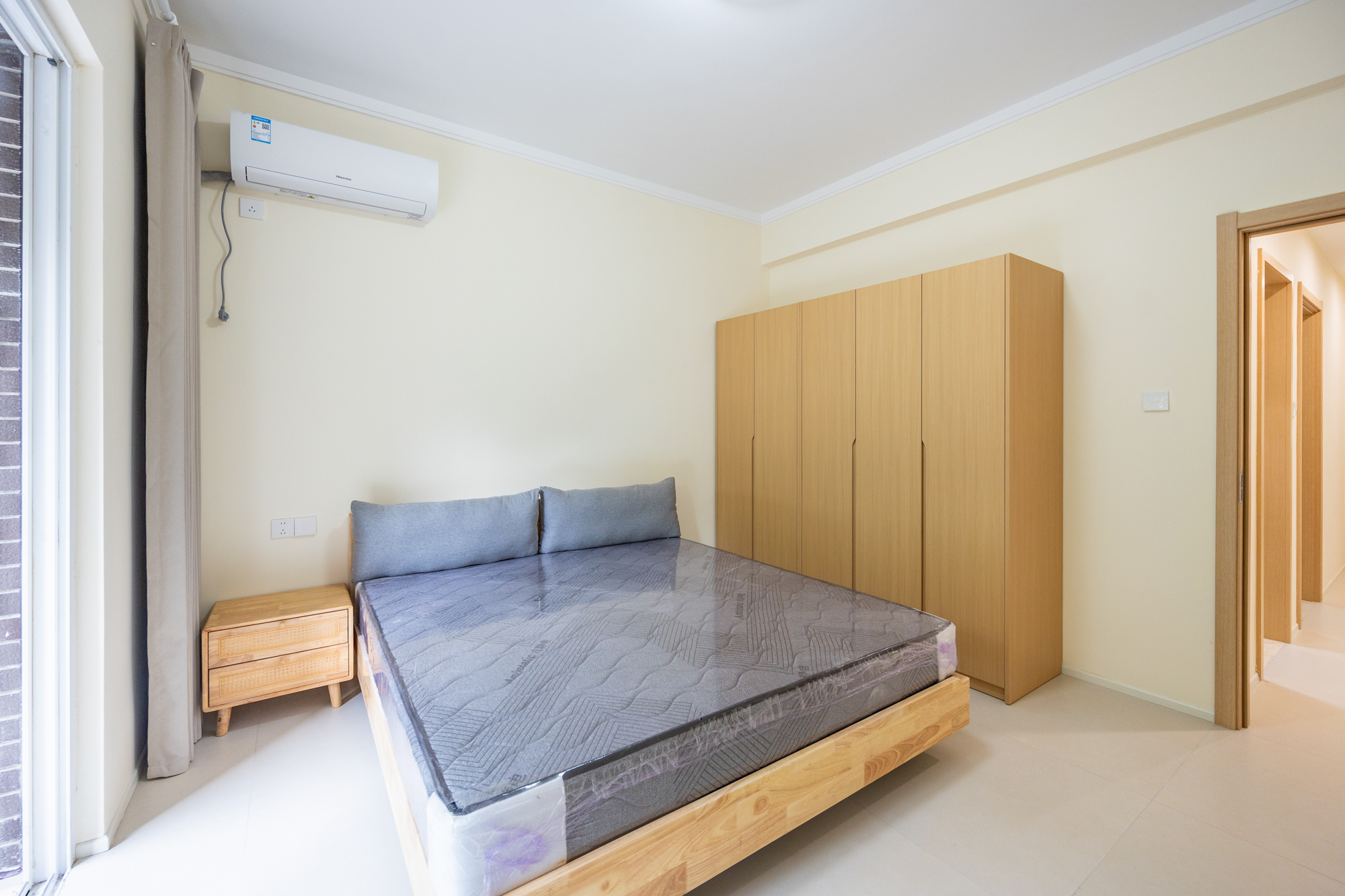 3室2厅1厨1卫1阳 · 官路小区