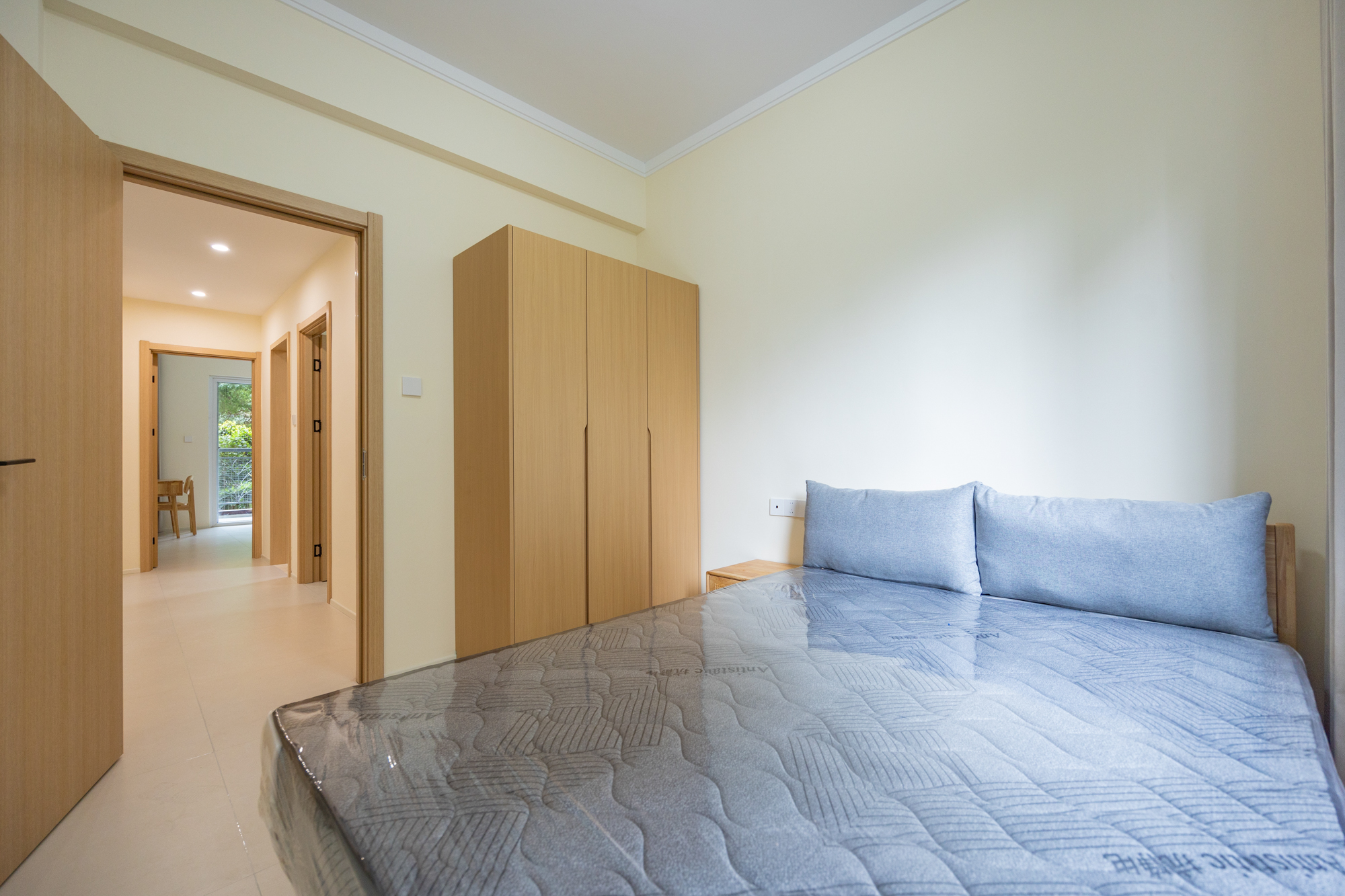 3室2厅1厨1卫1阳 · 官路小区