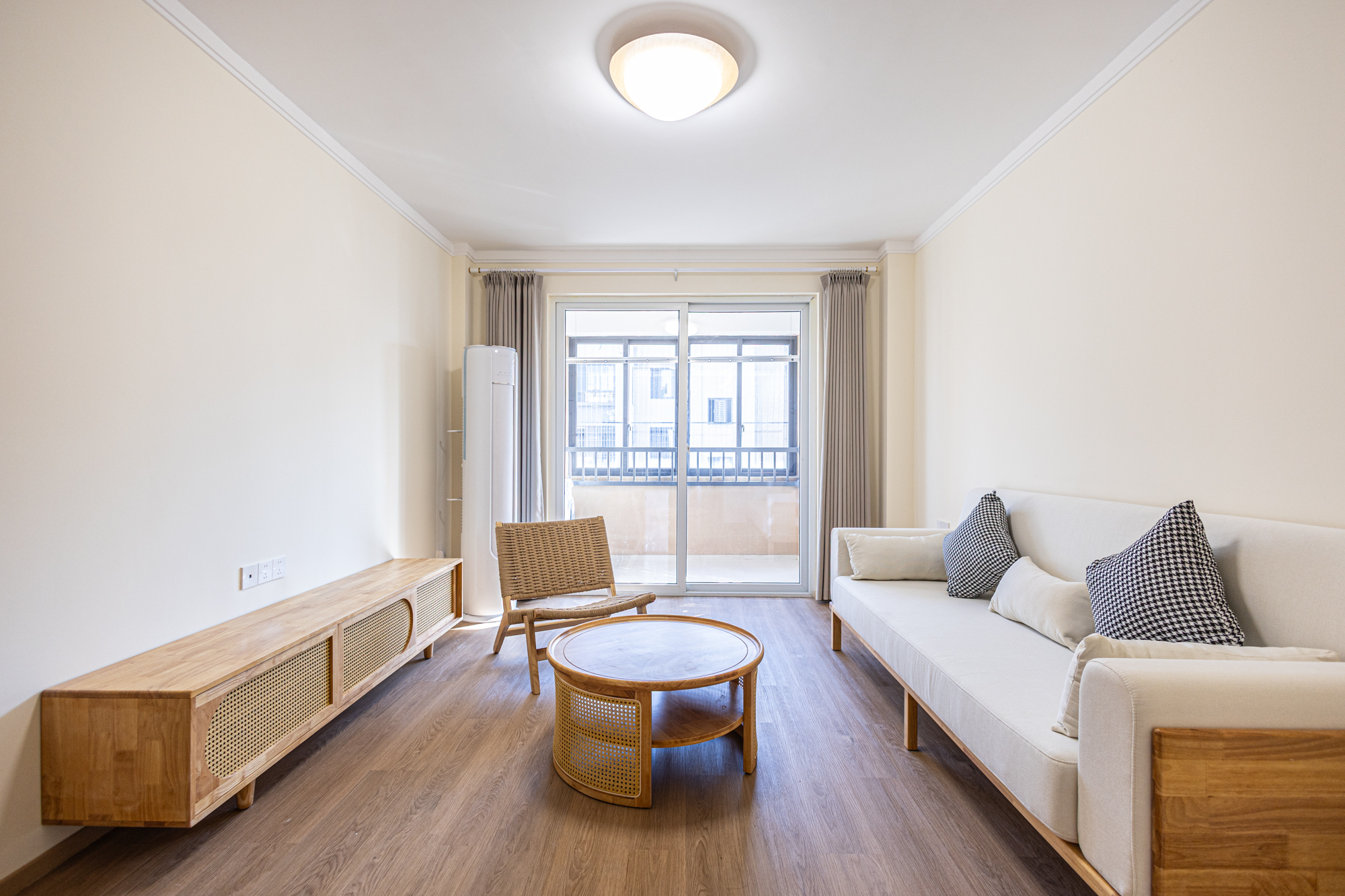 2室2厅1阳1厨1卫