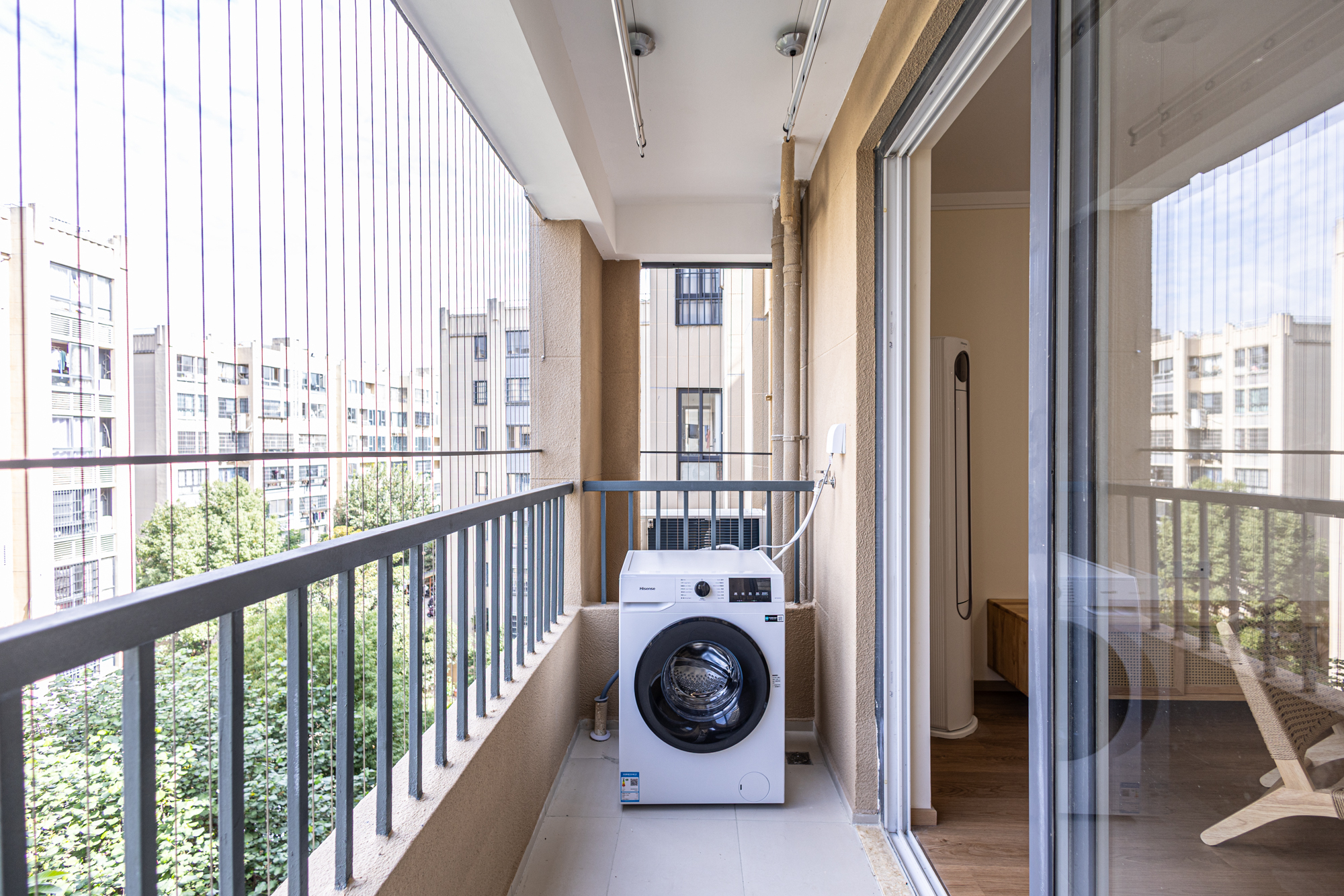 3室2厅2阳1厨2卫 · 黄山新城