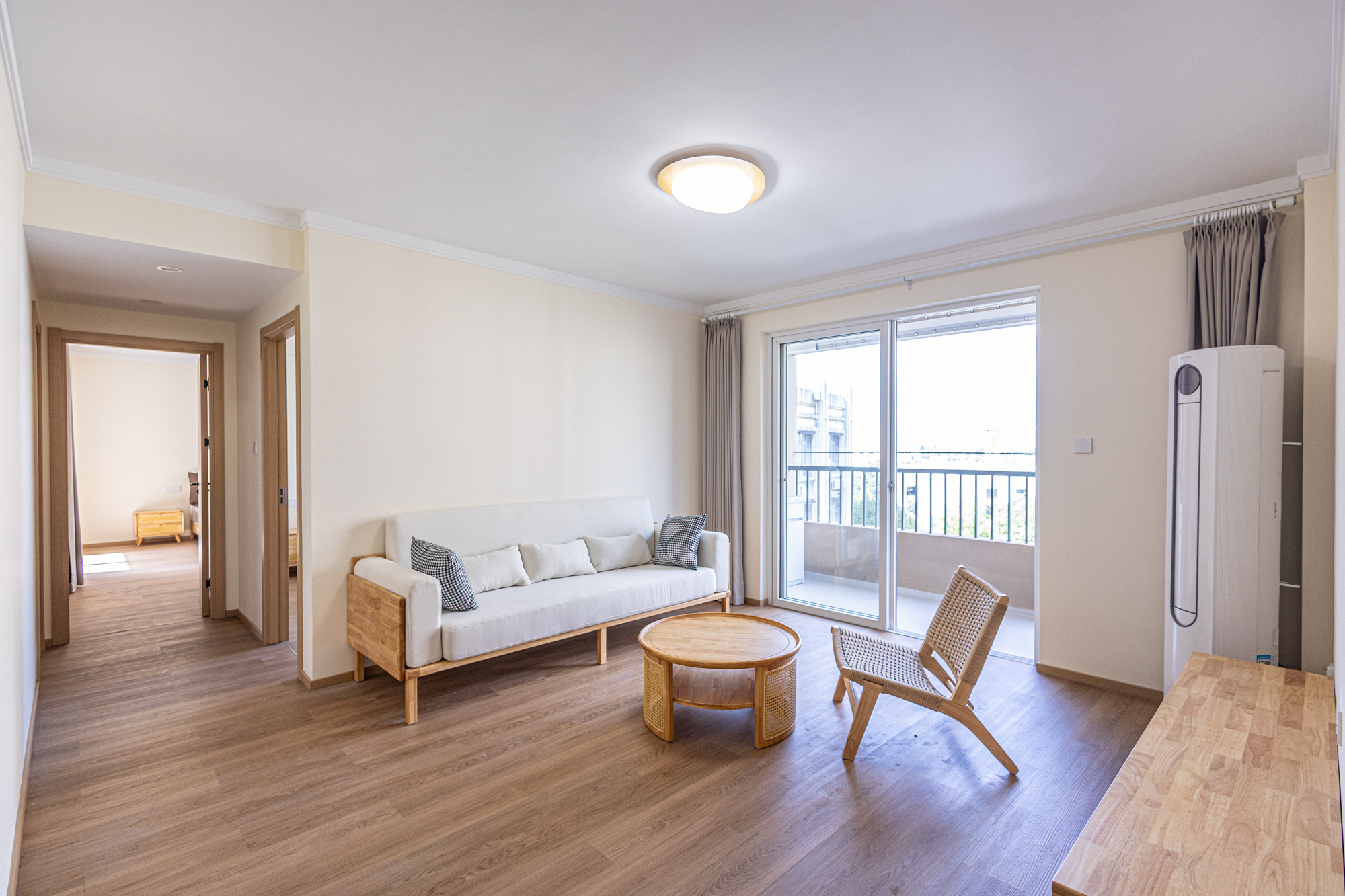 3室2厅2阳1厨2卫 · 黄山新城