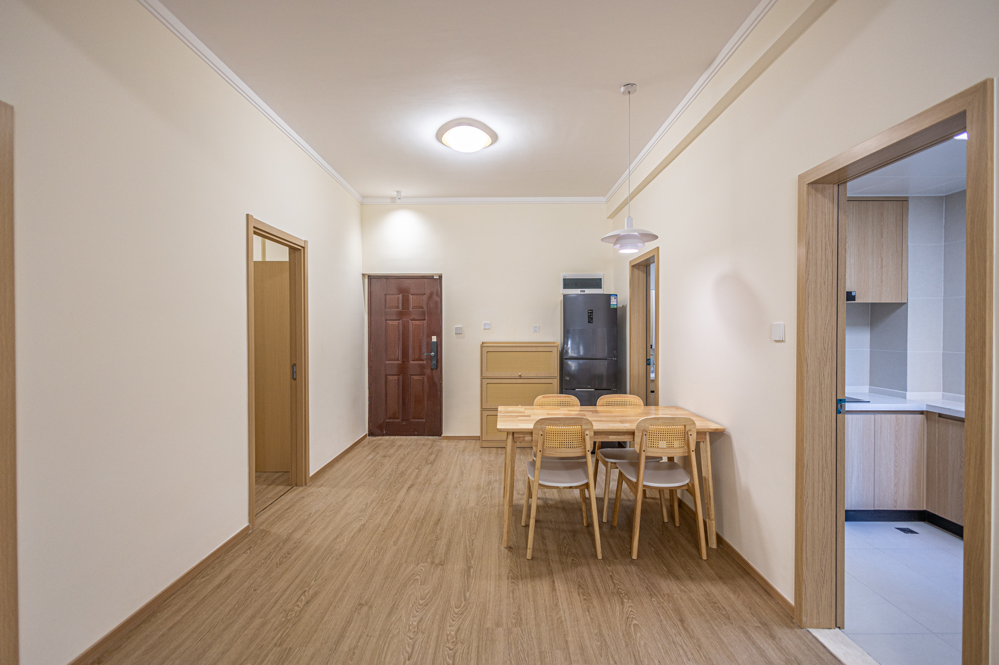 3室2厅1阳1厨1卫 · 联建新苑