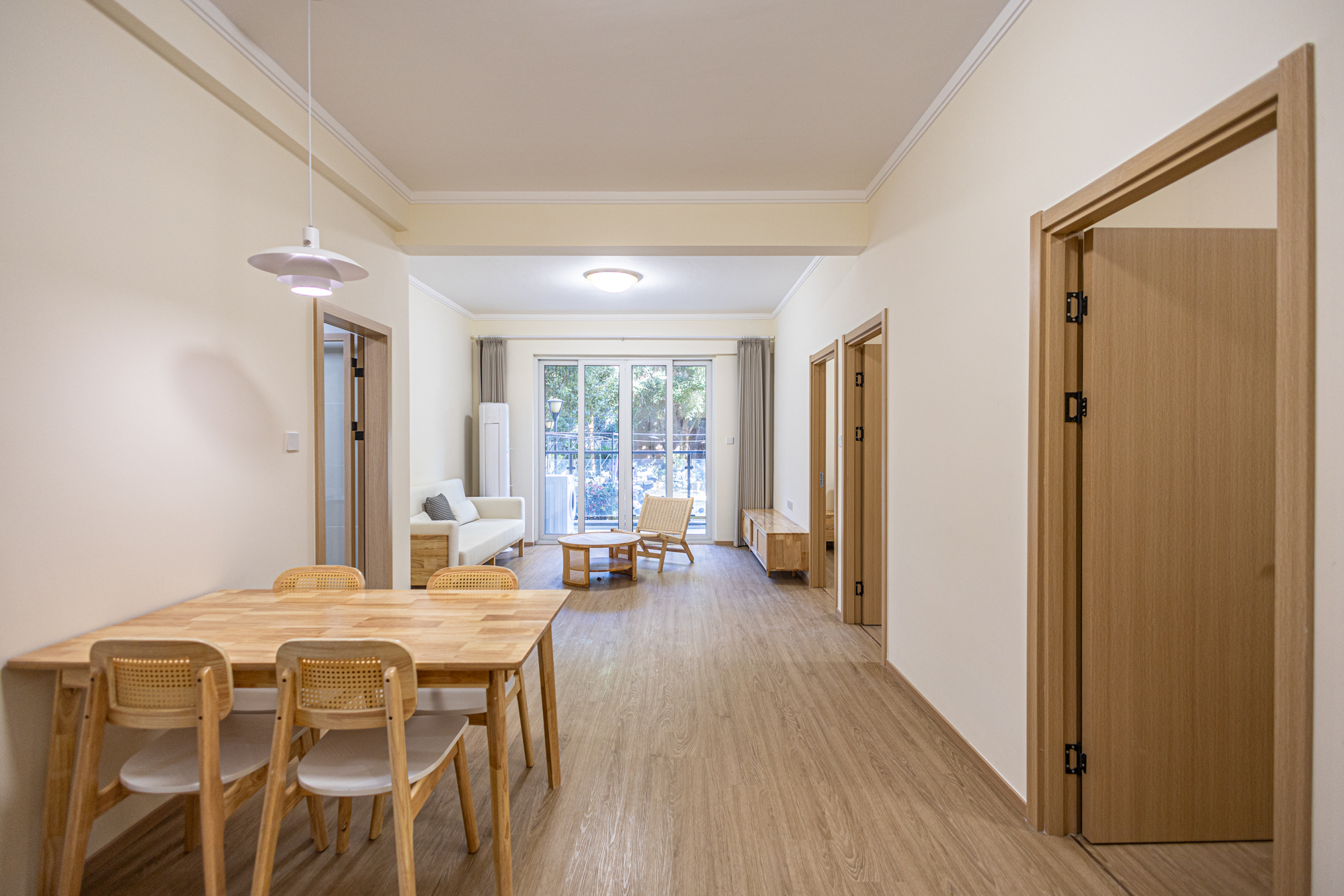 3室2厅1阳1厨1卫 · 联建新苑