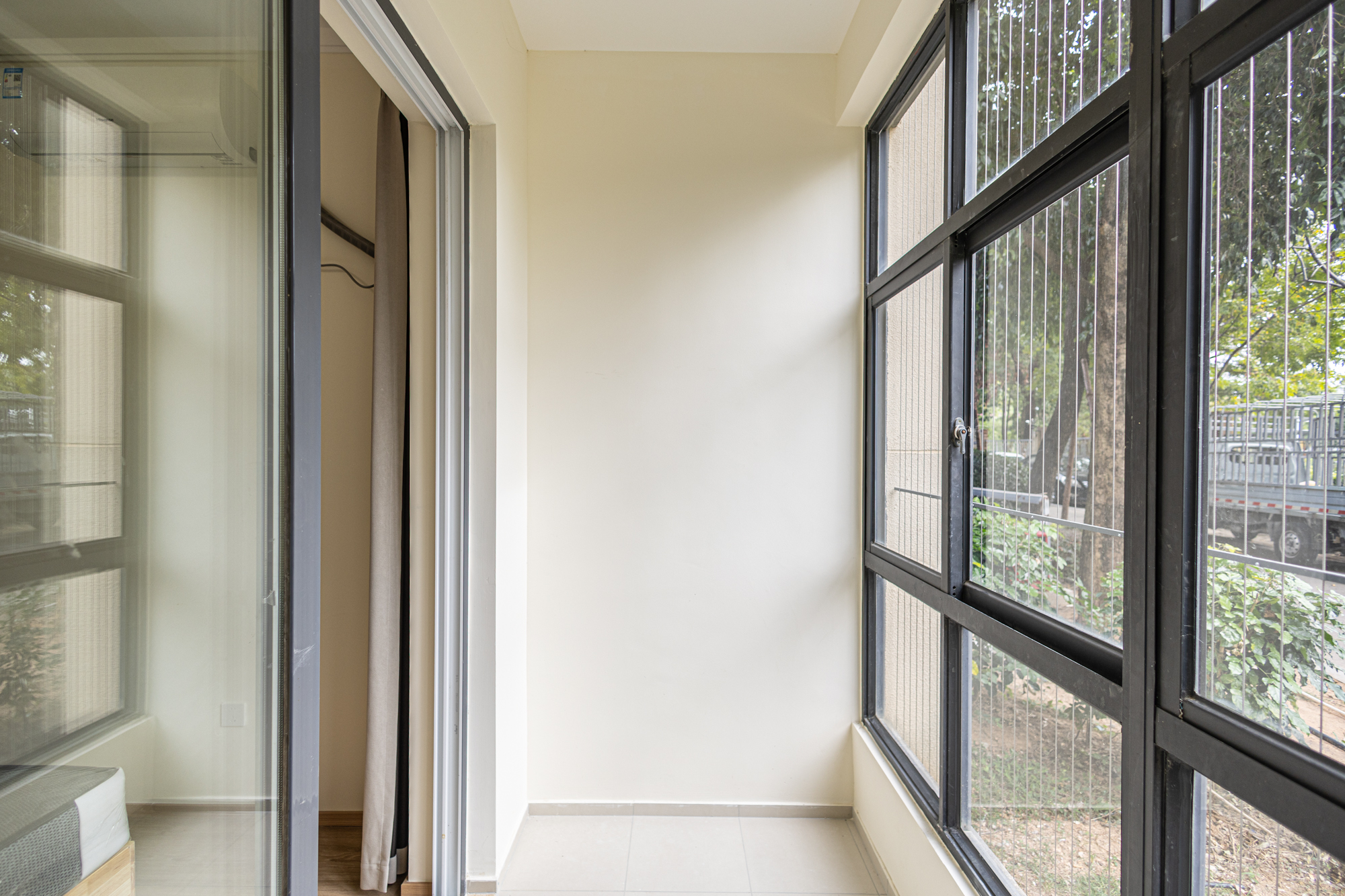 3室2厅2阳1厨1卫 · 联建新苑