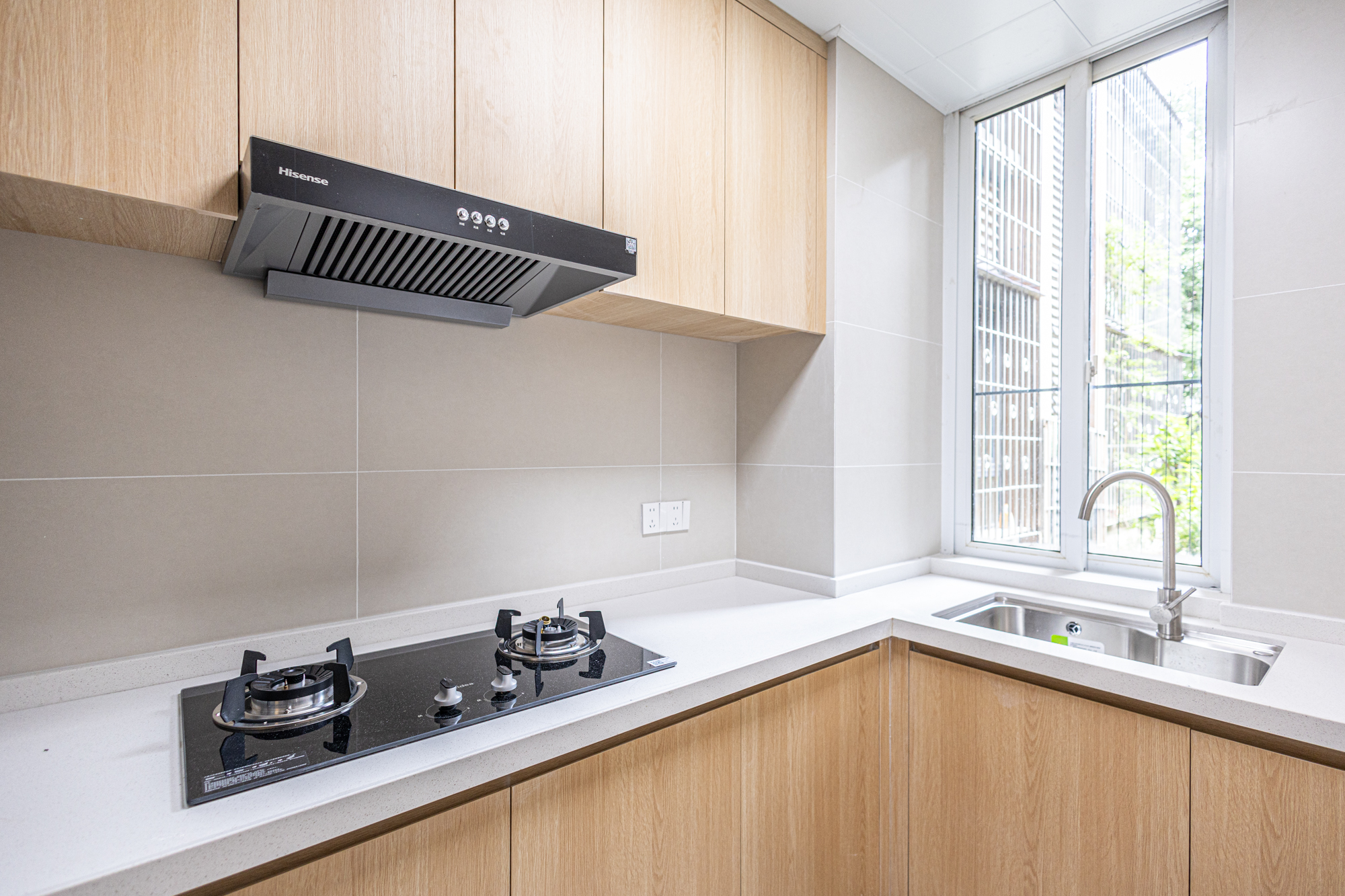 3室2厅2阳1厨1卫 · 联建新苑