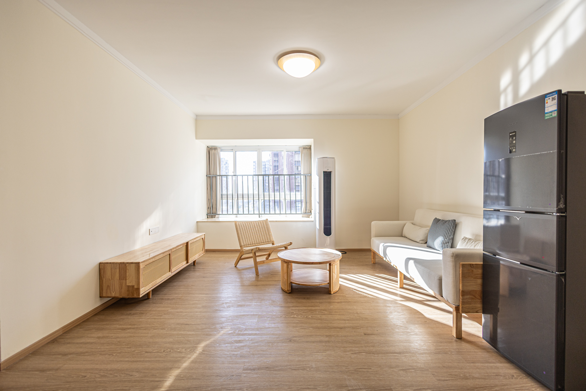 3室2厅1阳1厨2卫