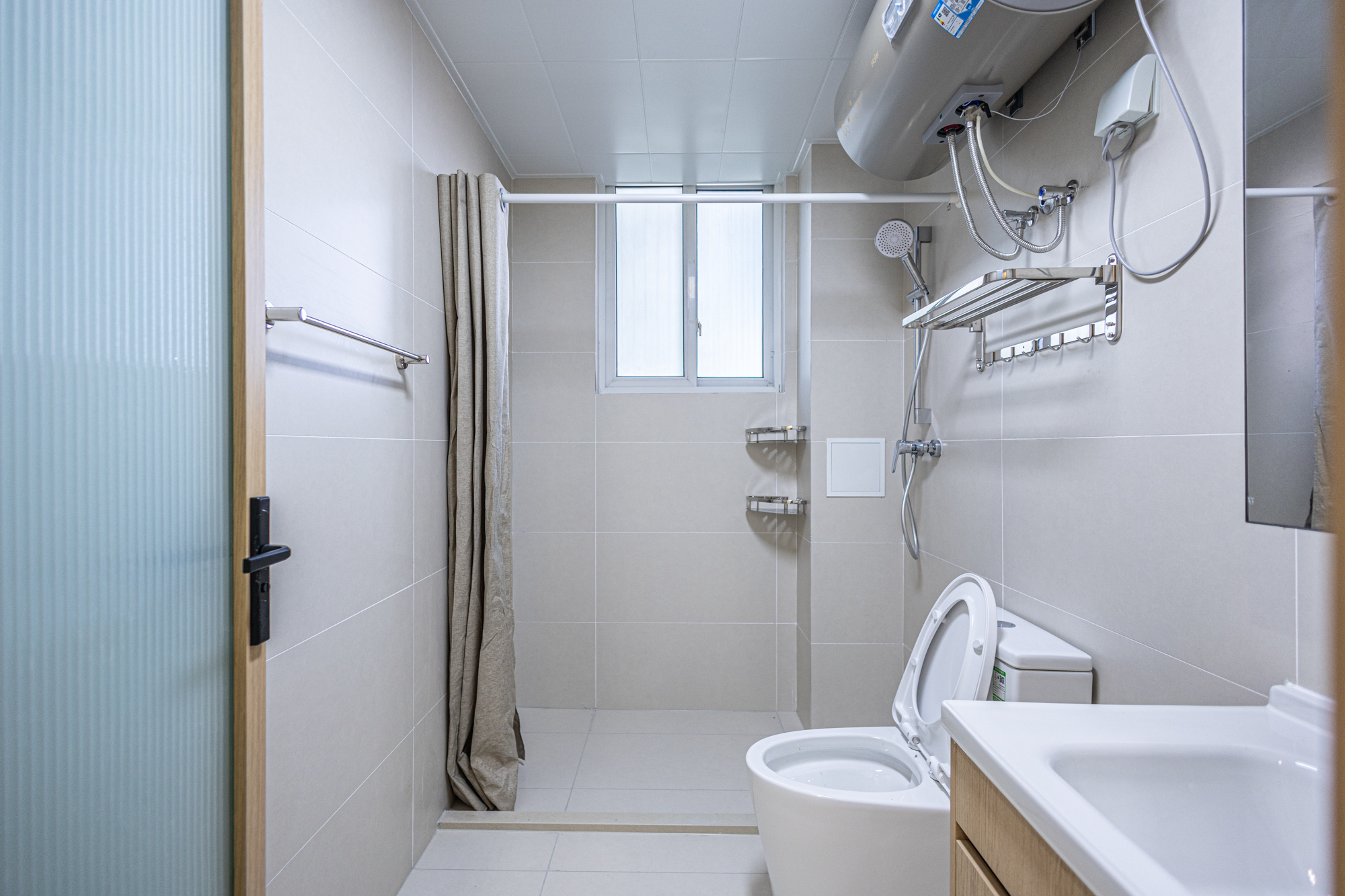 3室2厅2阳1厨2卫 · 联建新苑