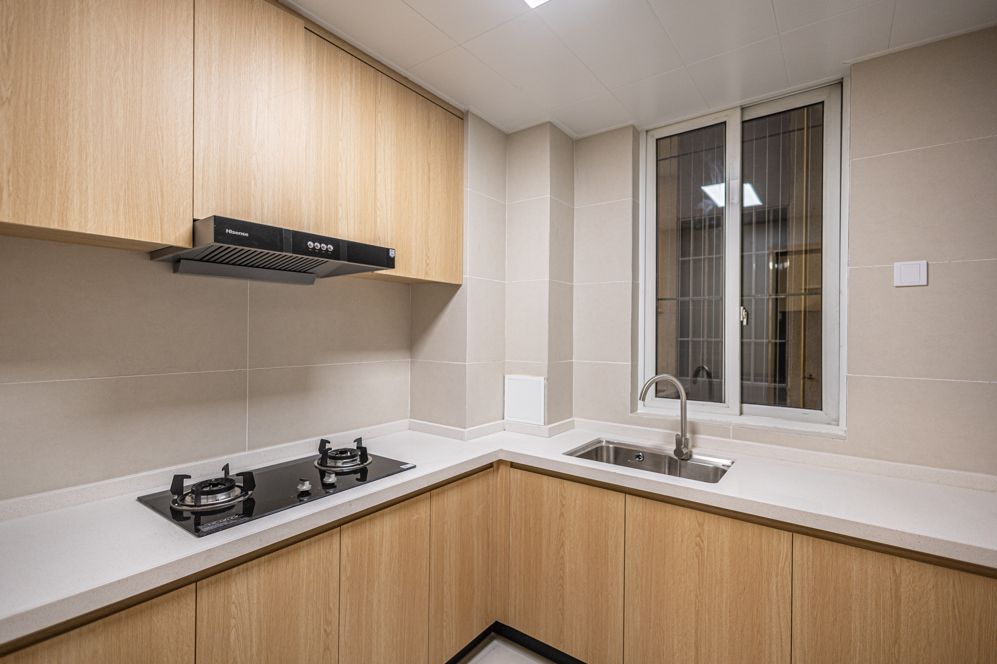 3室2厅2阳1厨2卫 · 联建新苑