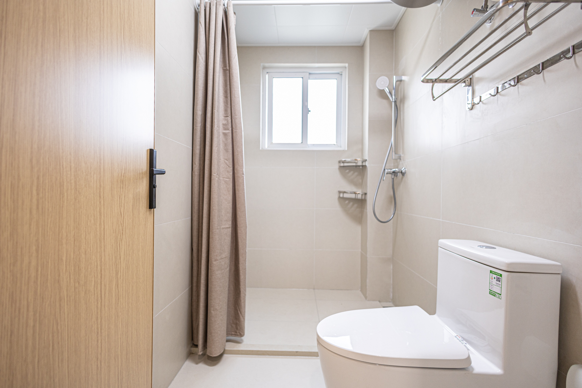 4室2厅2阳1厨2卫 · 联建新苑